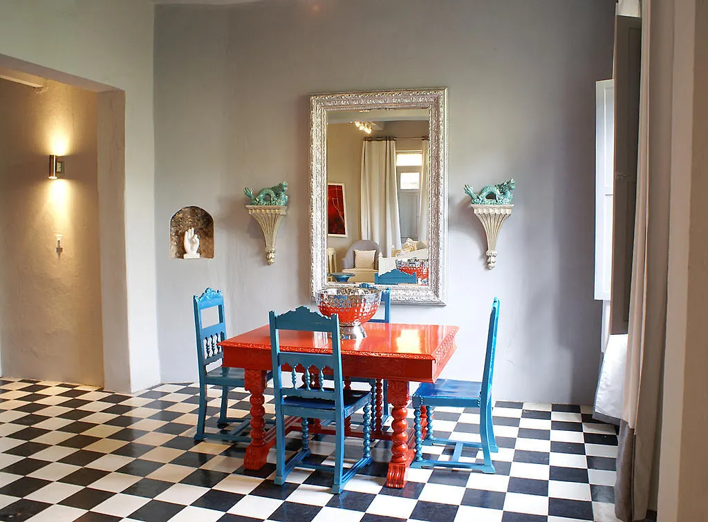 Monastery Art Suites Hotel