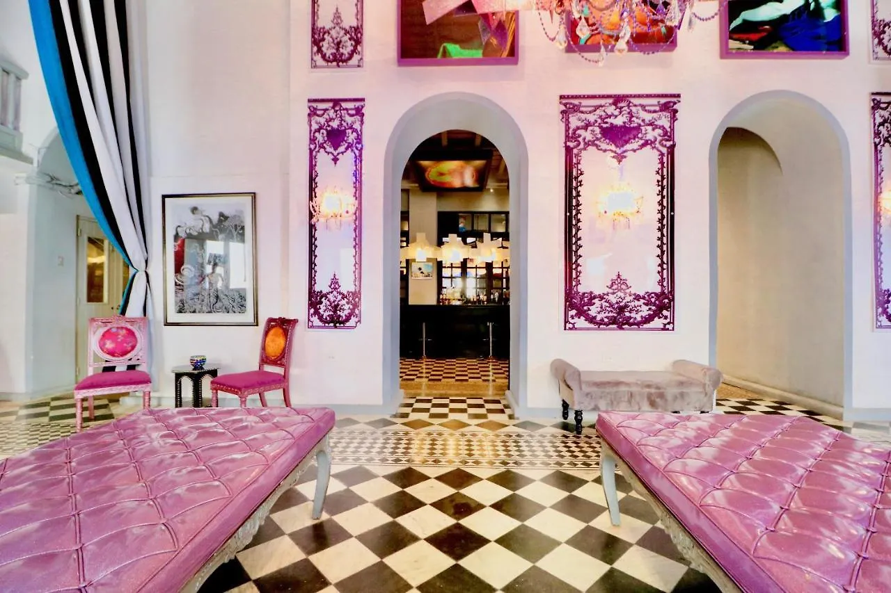 Monastery Art Suites 4*, San Juan Puerto Rico